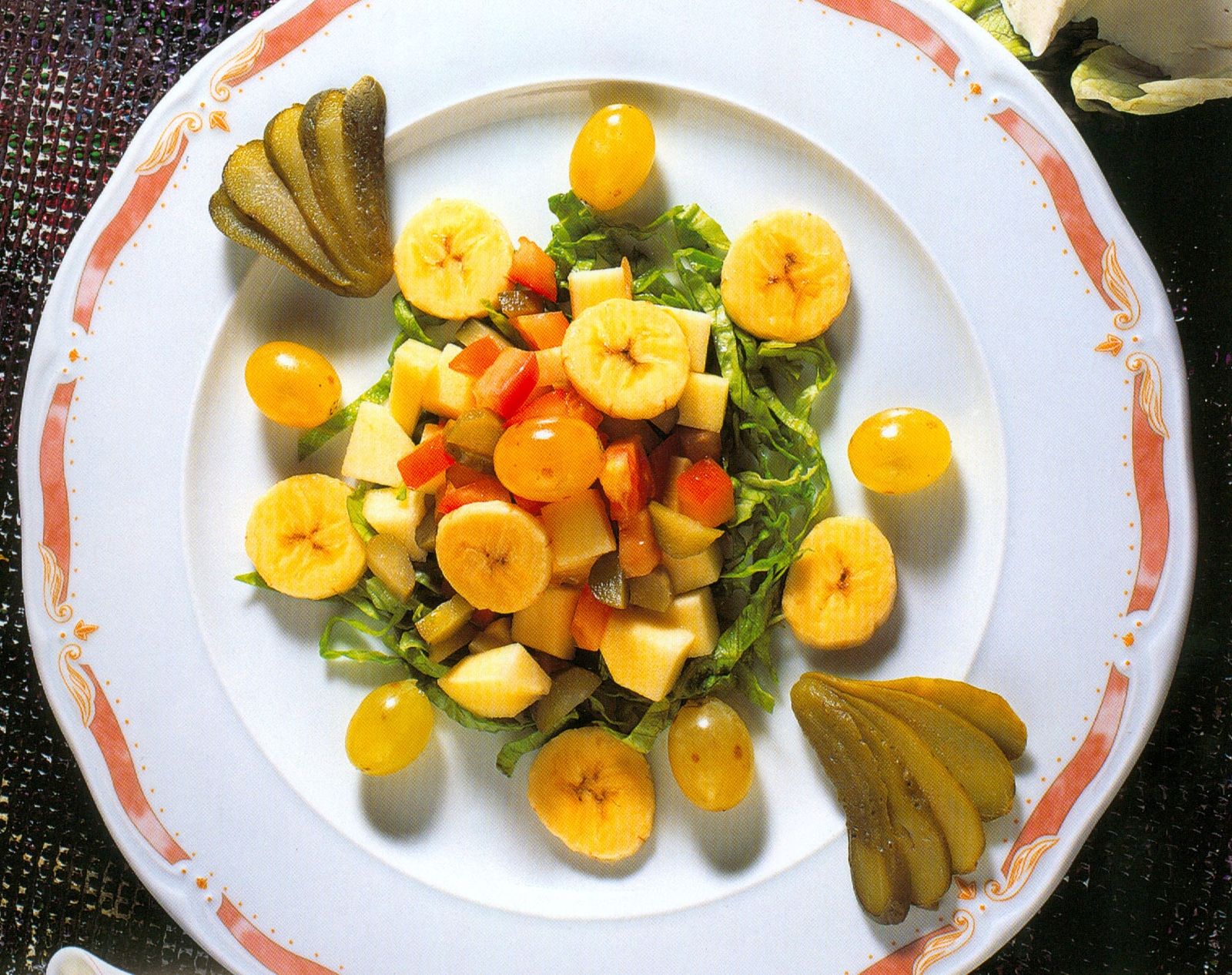 Ensalada de verduras con flores