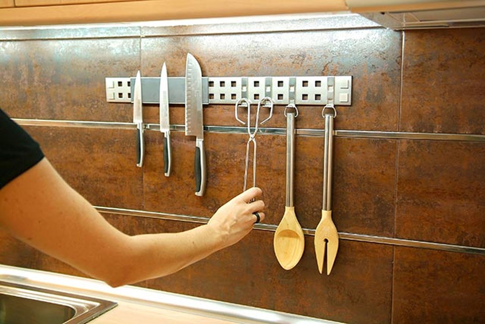 trucos para cocinas pequenas accesorios