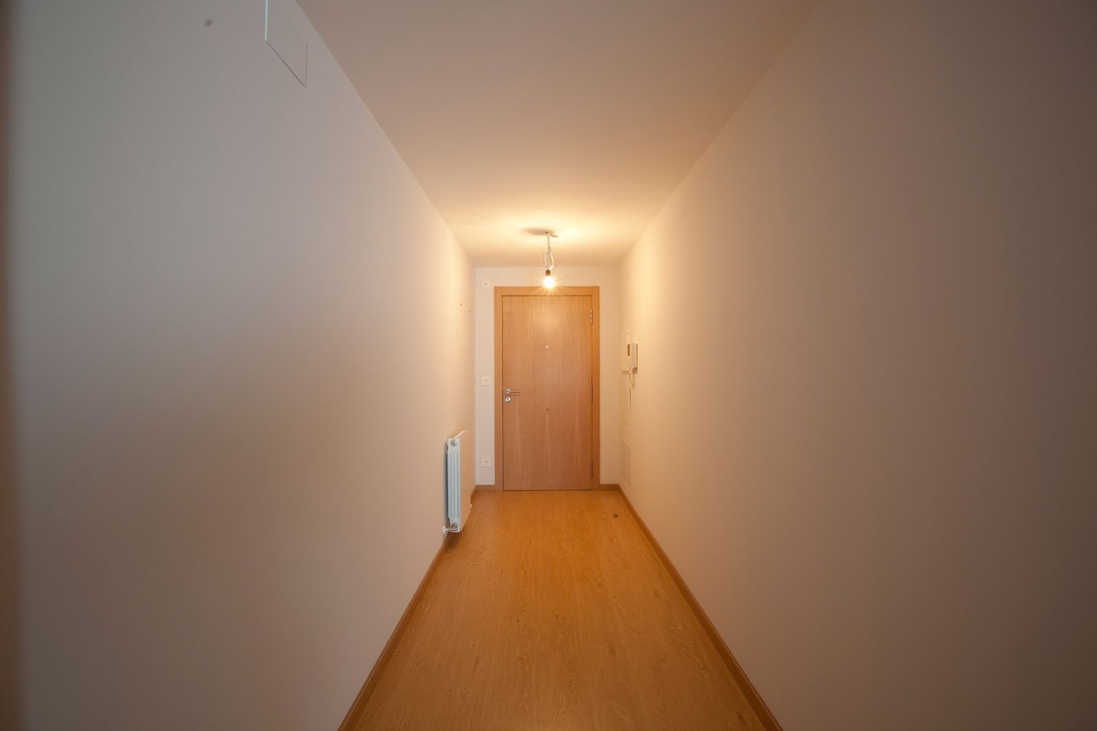 Decorar un pasillo largo y oscuro paso 1