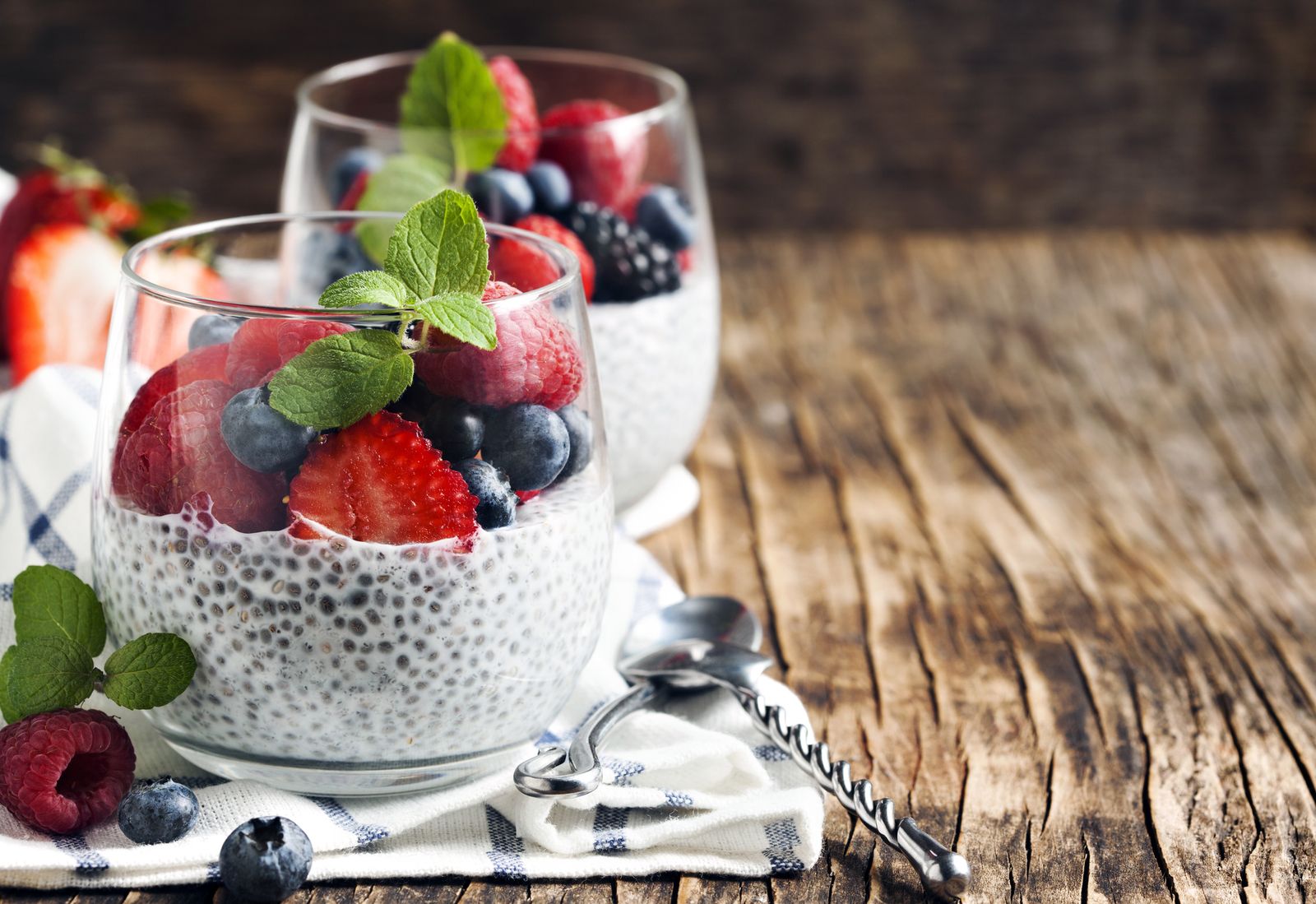 pudin chia frutos rojos