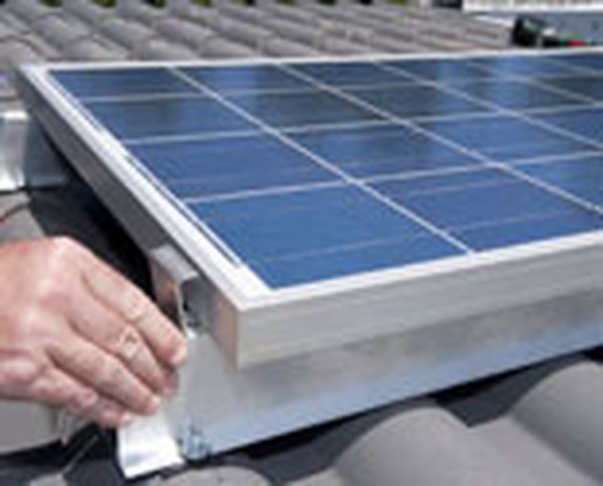 561 ener sol com p03