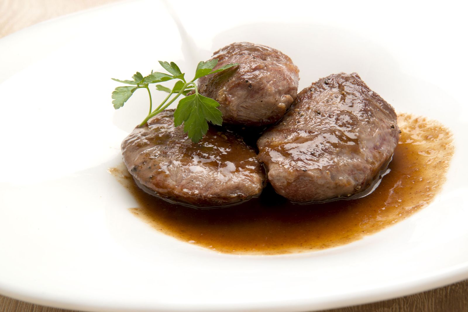 HCTU0328 Carrilleras de cerdo con salsa española xl