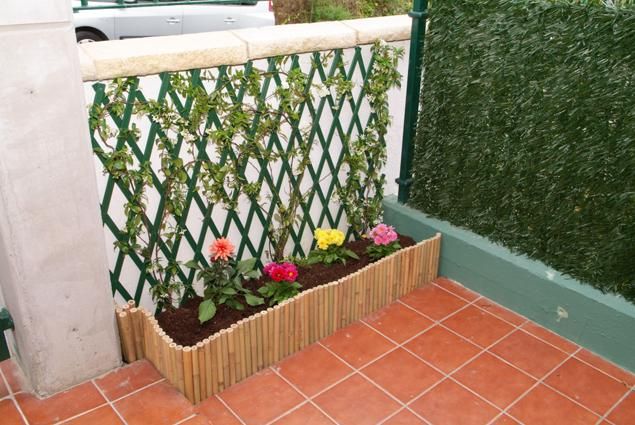 Brico 0465 2 instalacion celosia jardin xl