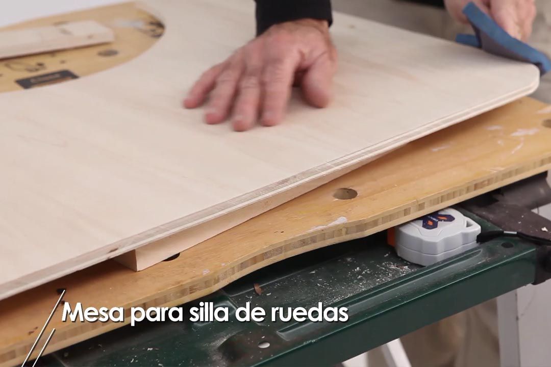 brico 1015 bri 2 mesa silla de ruedas paso 10