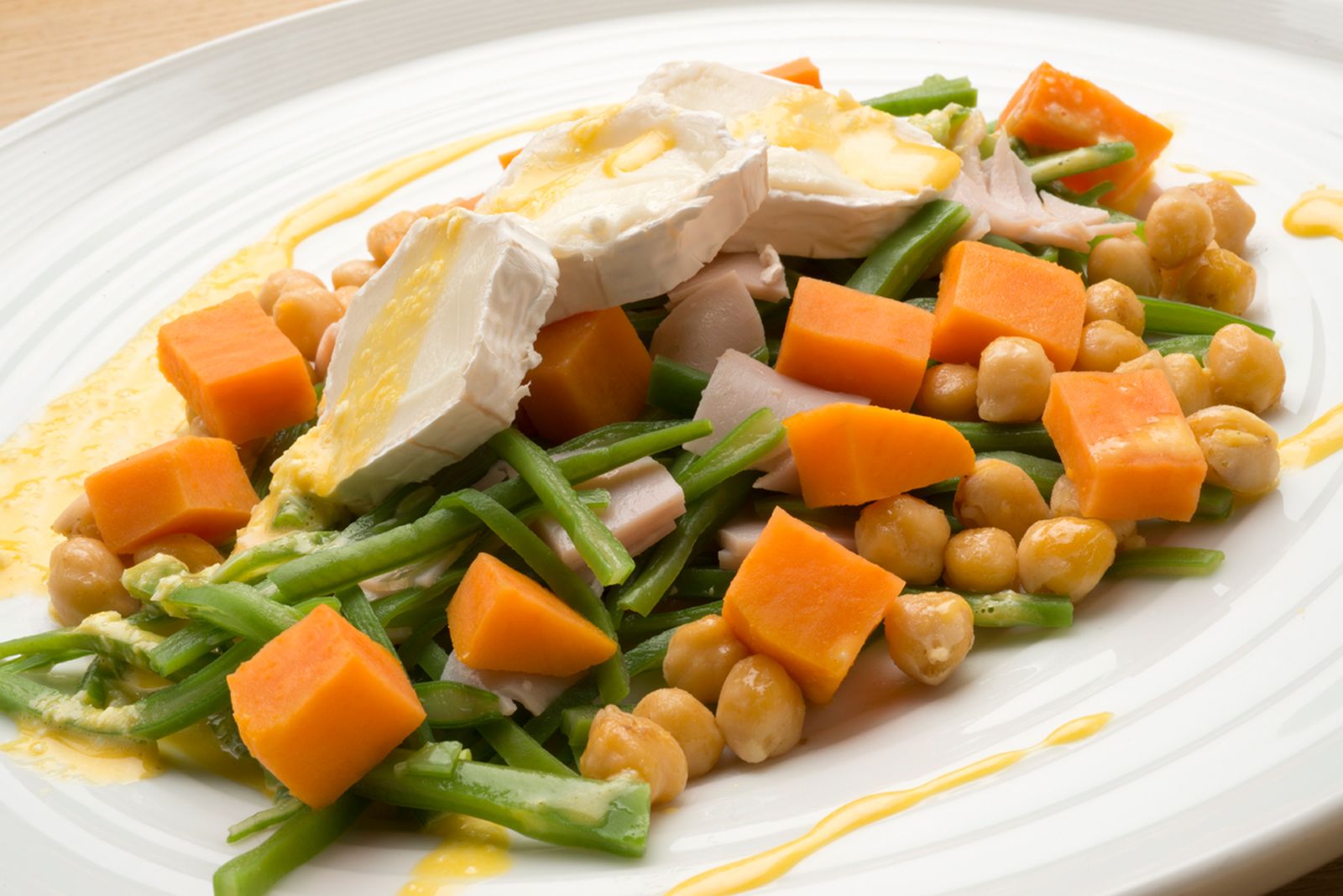 5358 Ensalada de judías y pechuga de pavo (742) xl