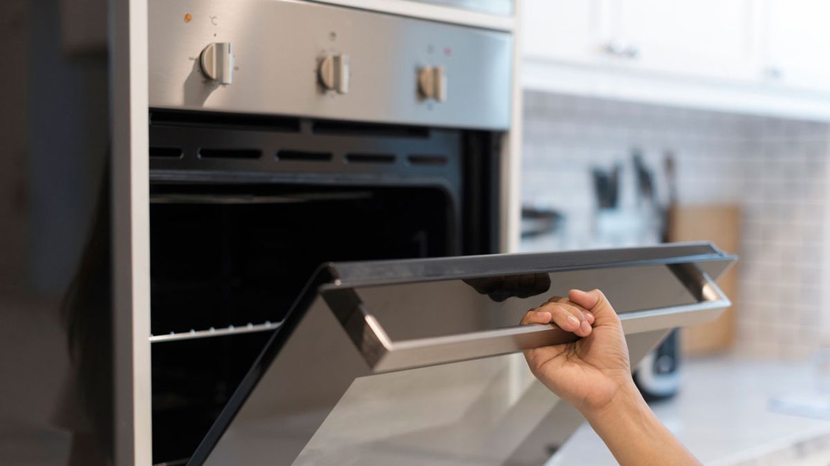 puerta abatible horno