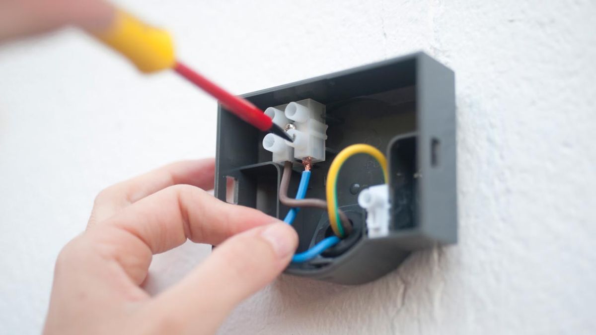 Bricomania 691 Luminaria led exterior p6