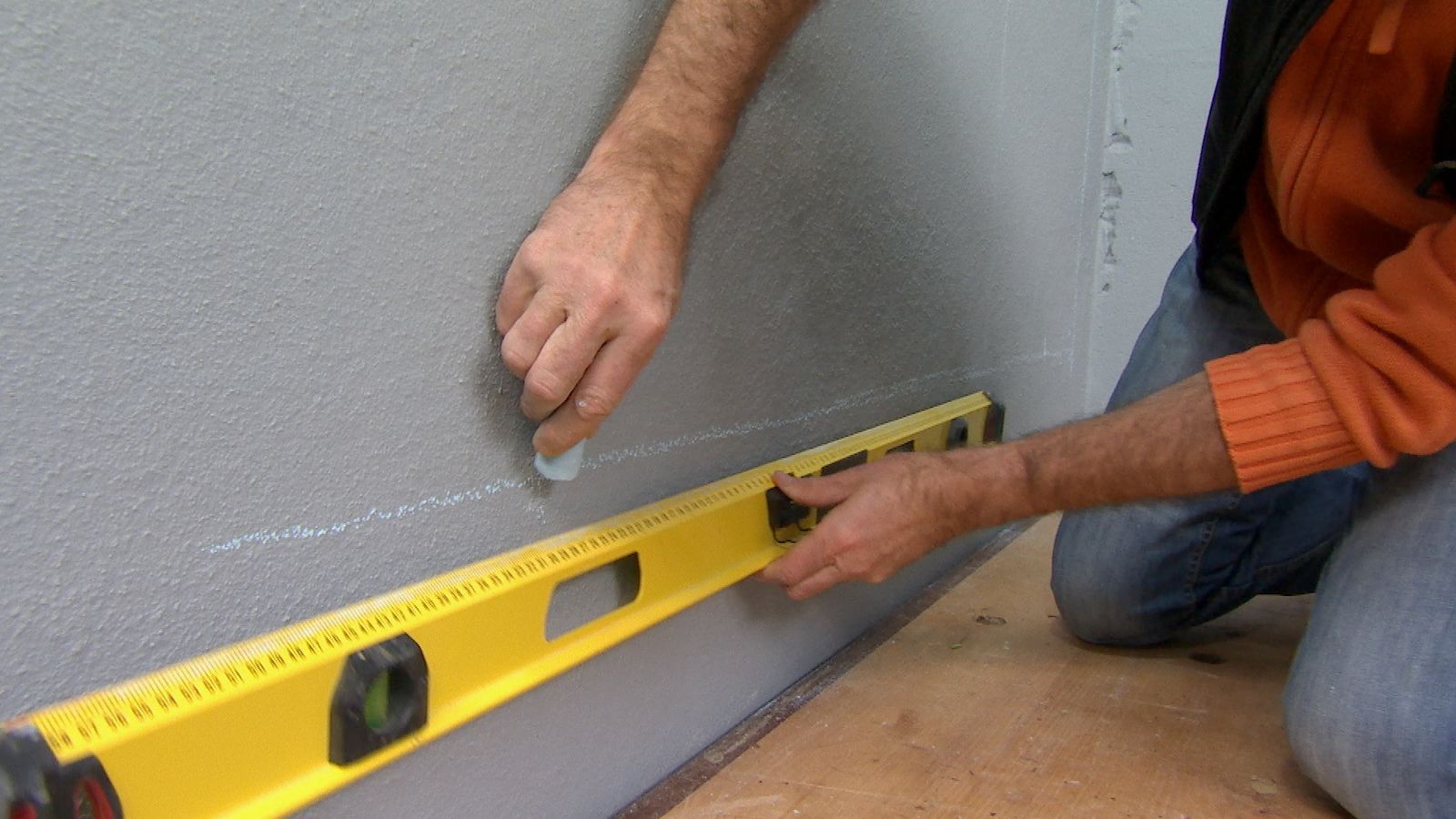 Instalación eléctrica de superficie paso 2