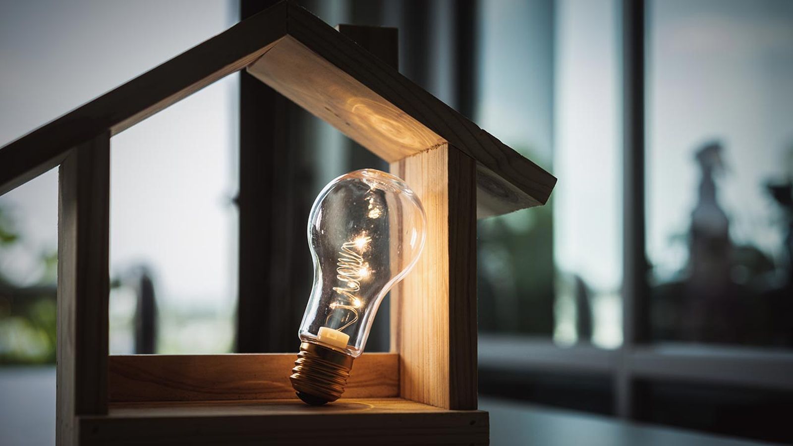 Ahorrar con la nueva factura de la luz