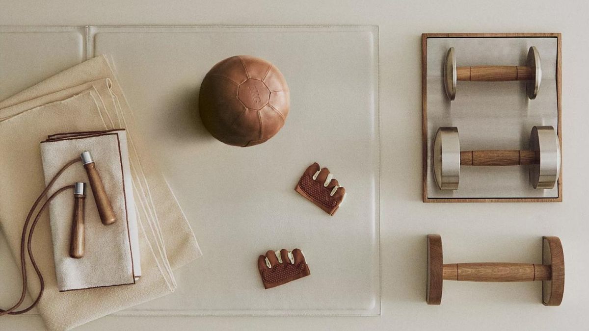 Accesorios vintage para hacer yoga.