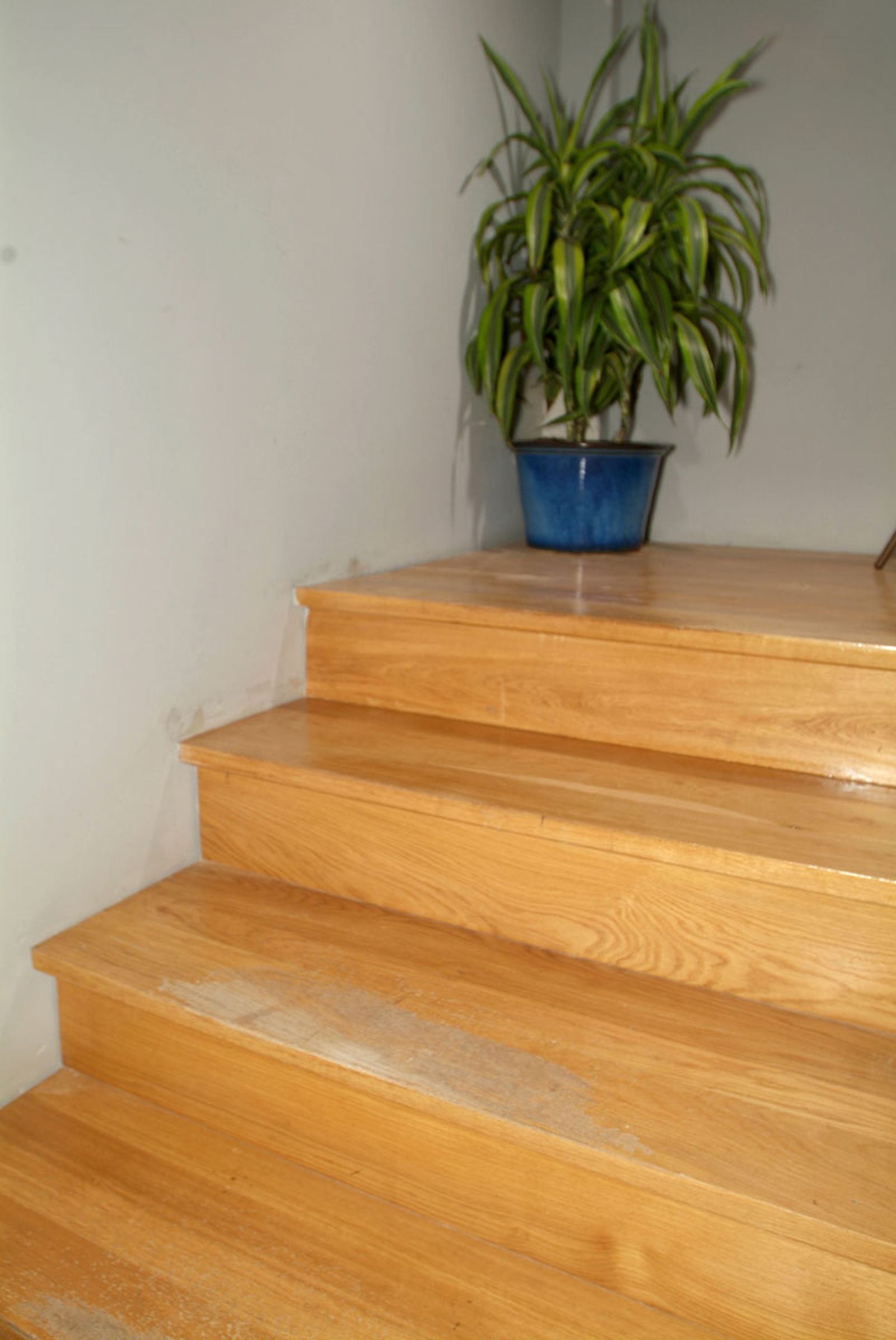 Reparar escalera de madera