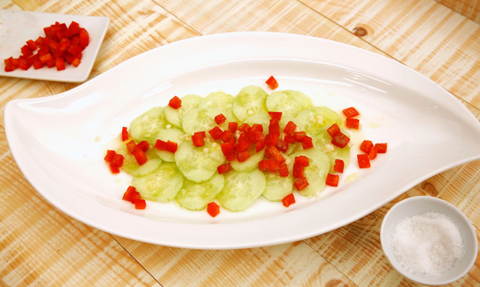 5434 2 Ensalada de pepino xl