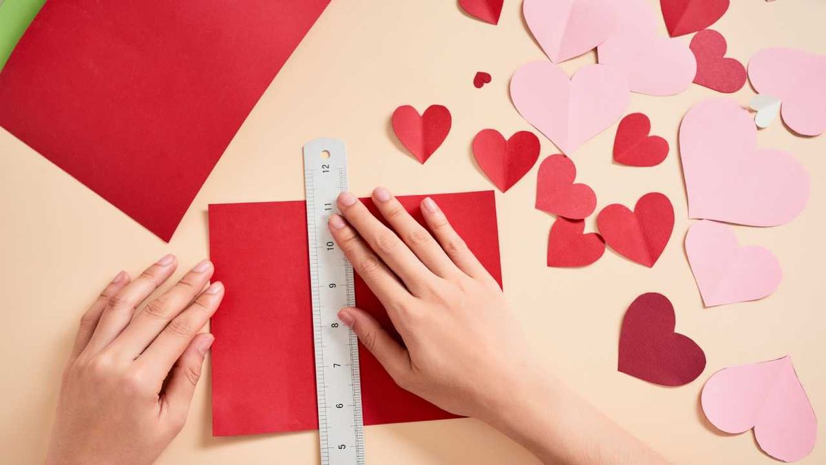 Corazones para decorar manualidades de San Valentín.