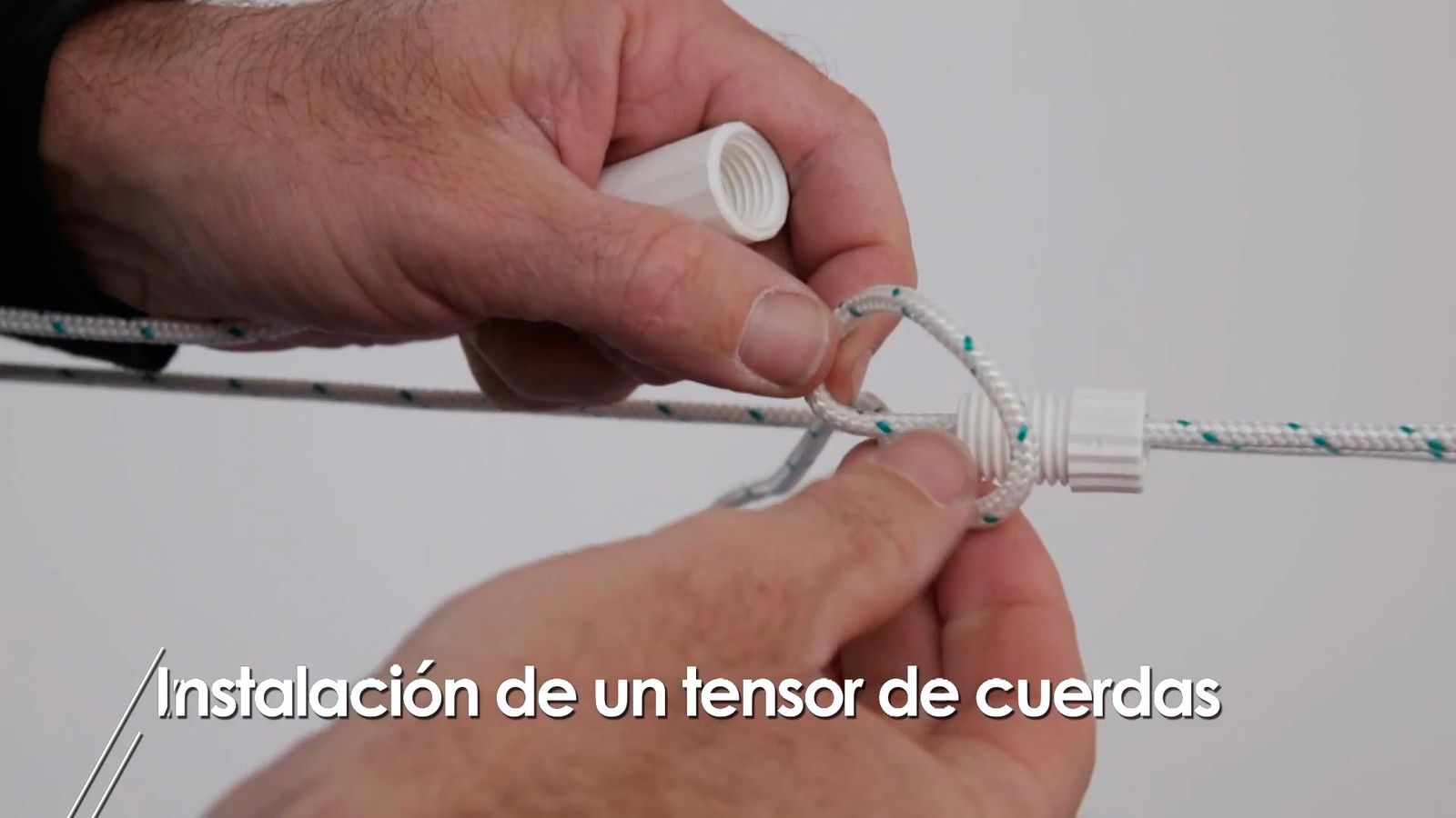 Cómo colocar un tensor de cuerdas paso 5