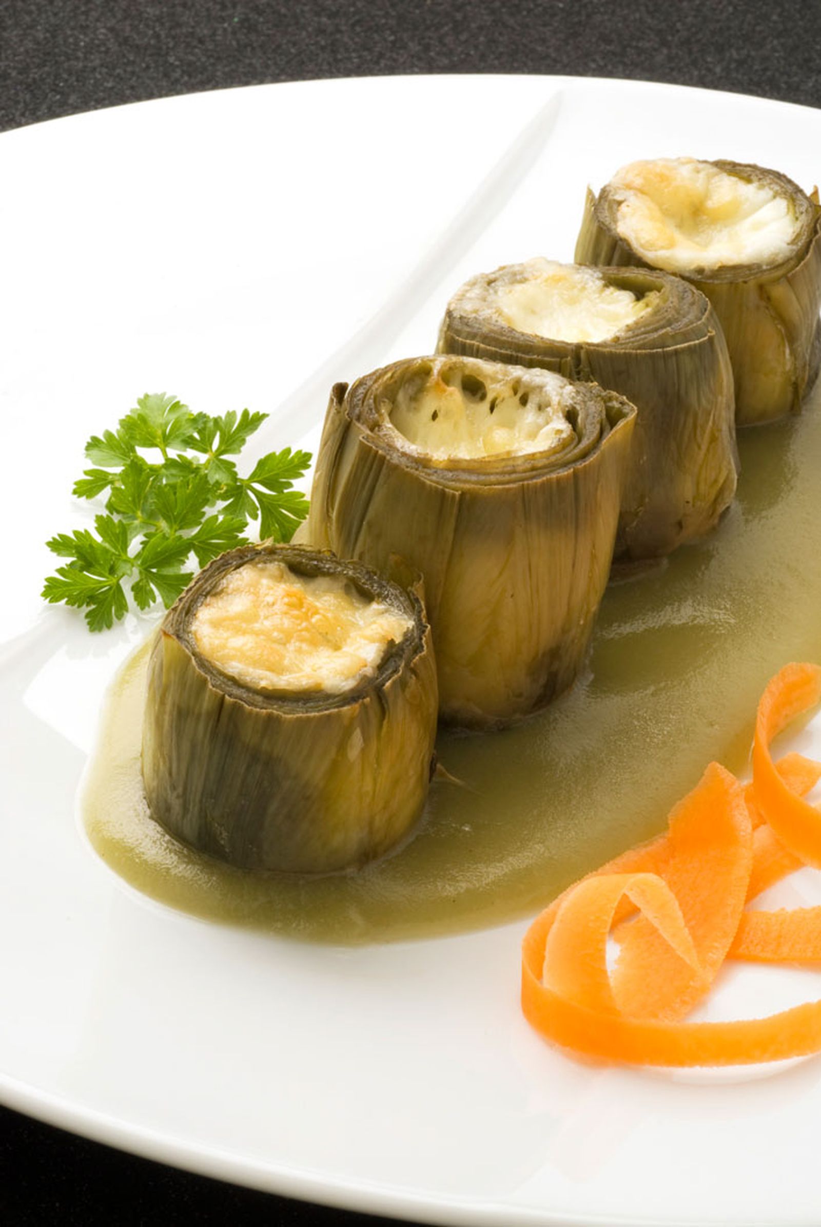 Alcachofas gratinadas con queso