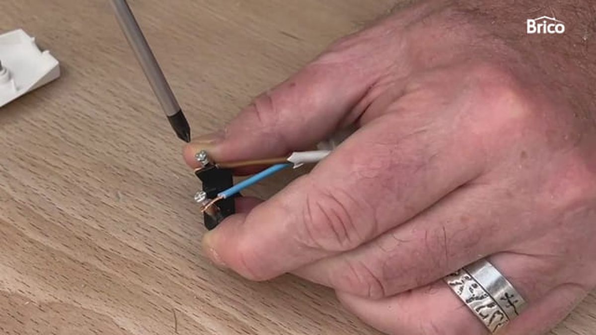 Bricomania 17 crea decora recicla lampara pie mesita paso17