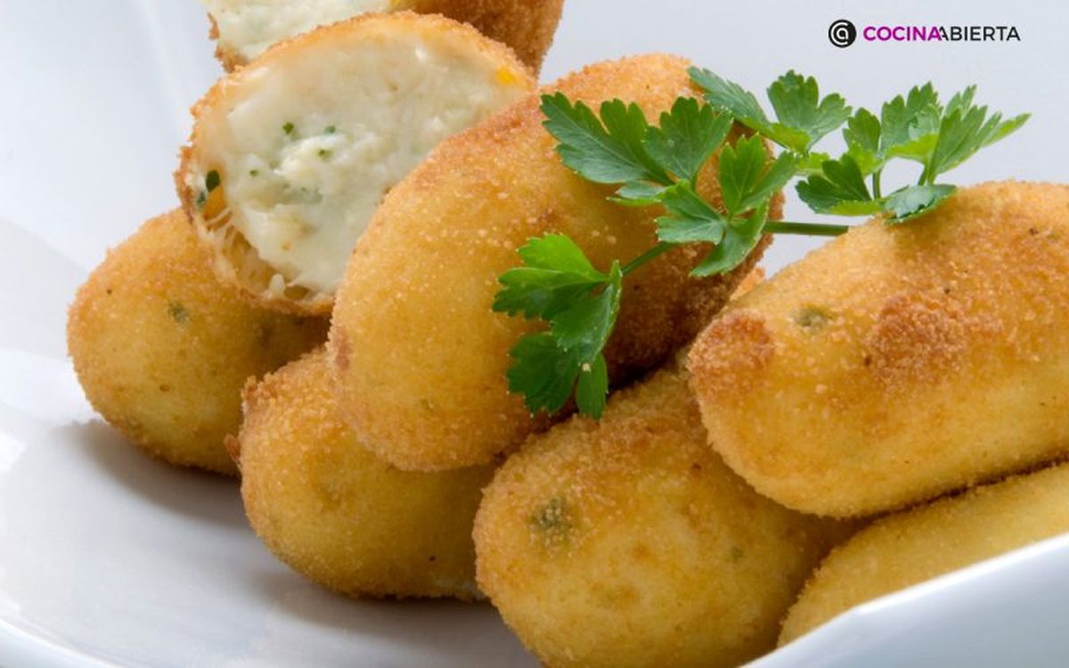 Las croquetas de pollo y huevo son un delicioso plato de aprovechamiento