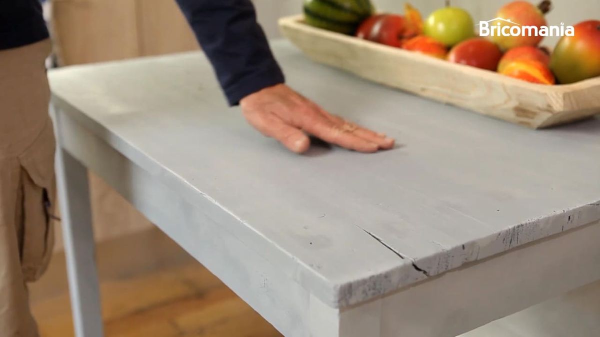 como pintar un mueble de madera de otro color 9