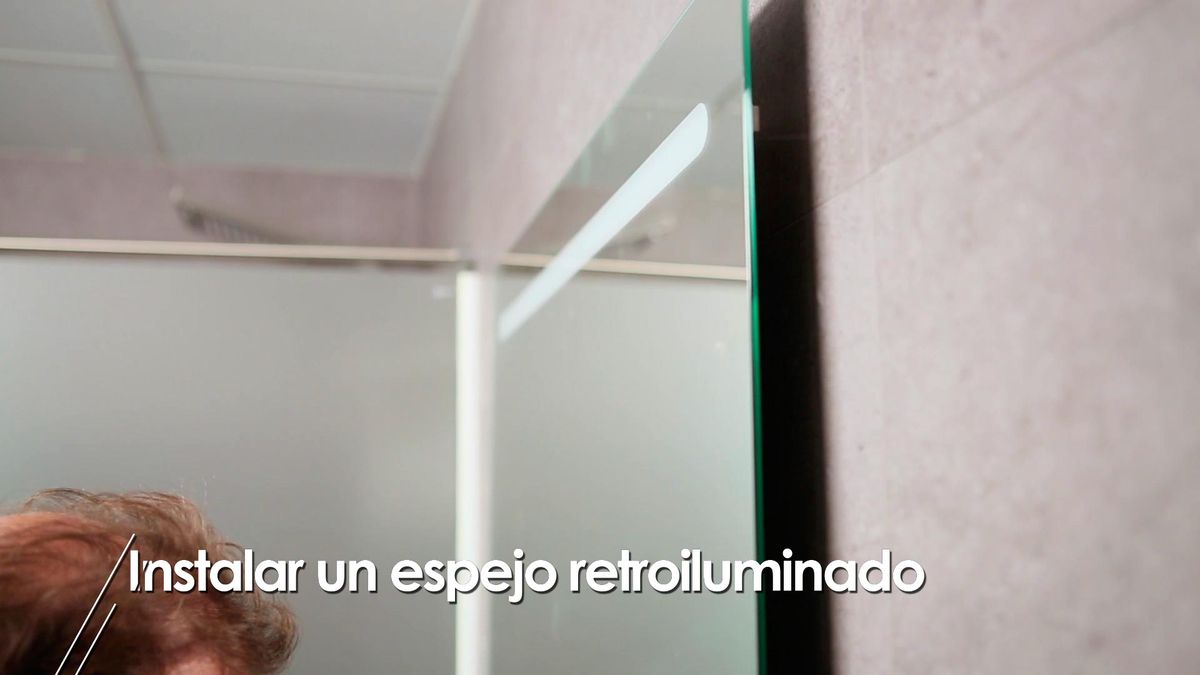 Colocar un espejo retroiluminado en el baño paso 5