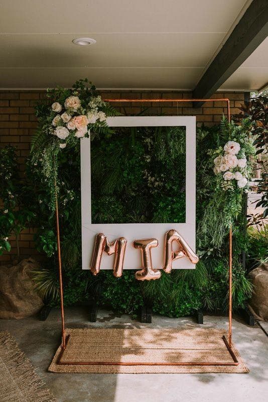 stand fotos cumpleaños mujer Pinterest seventeen
