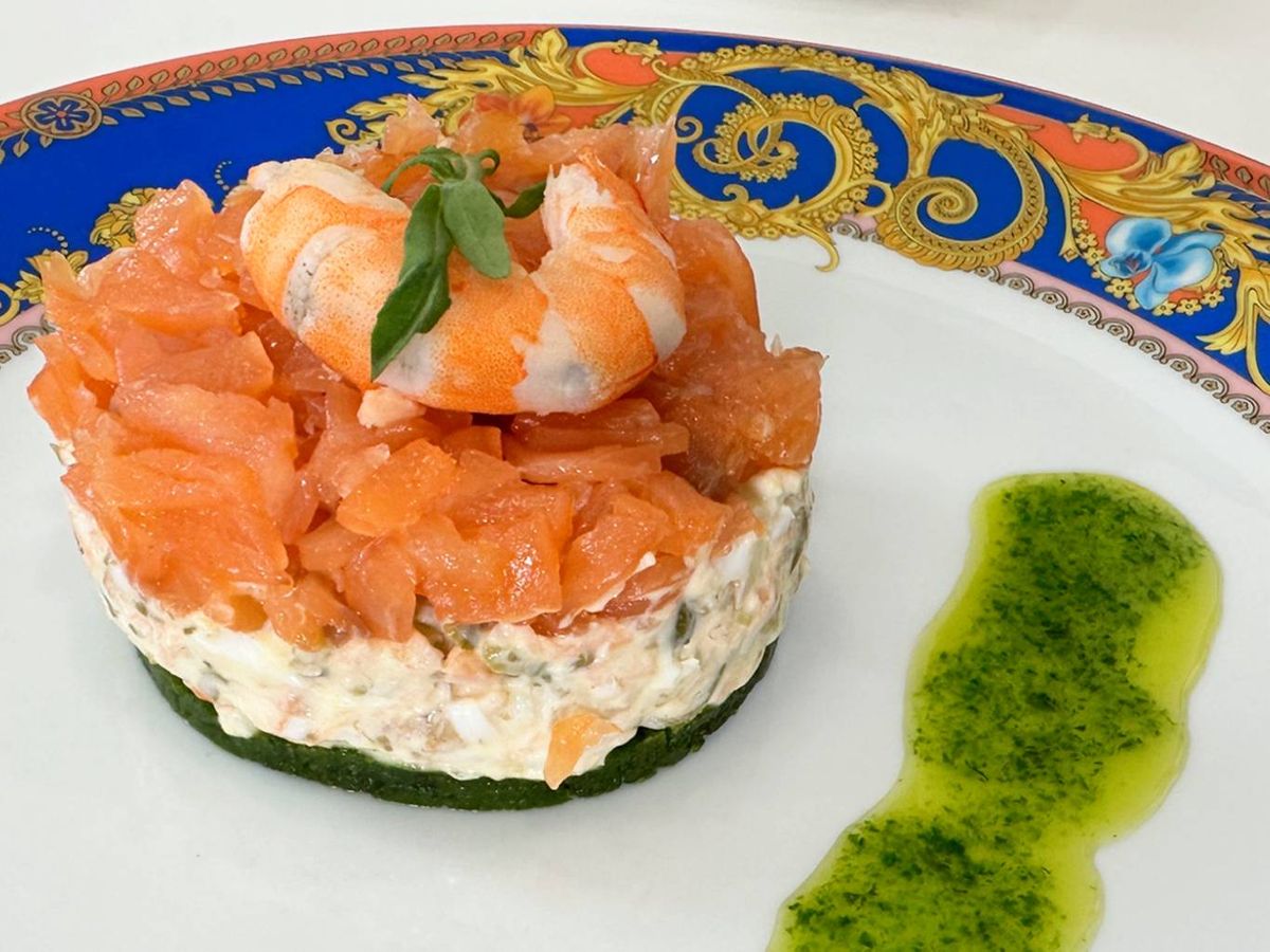 Receta fácil de aros de salmón y gambas