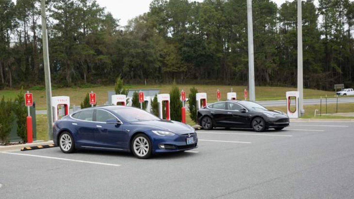 cargar coche electrico red recarga rapida