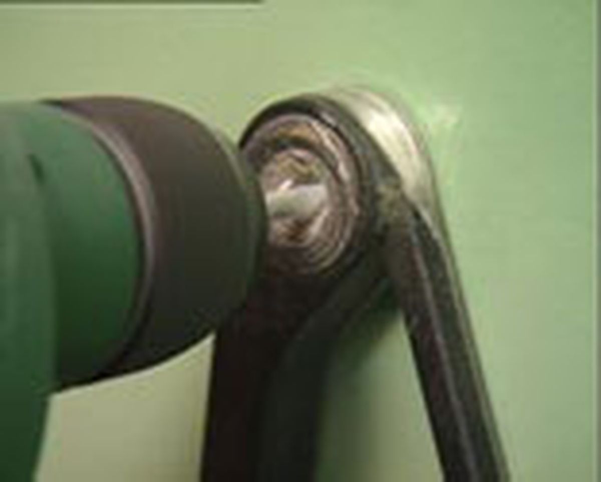 brico 0467 2 Instalacion mesa auxiliar abatible paso 2