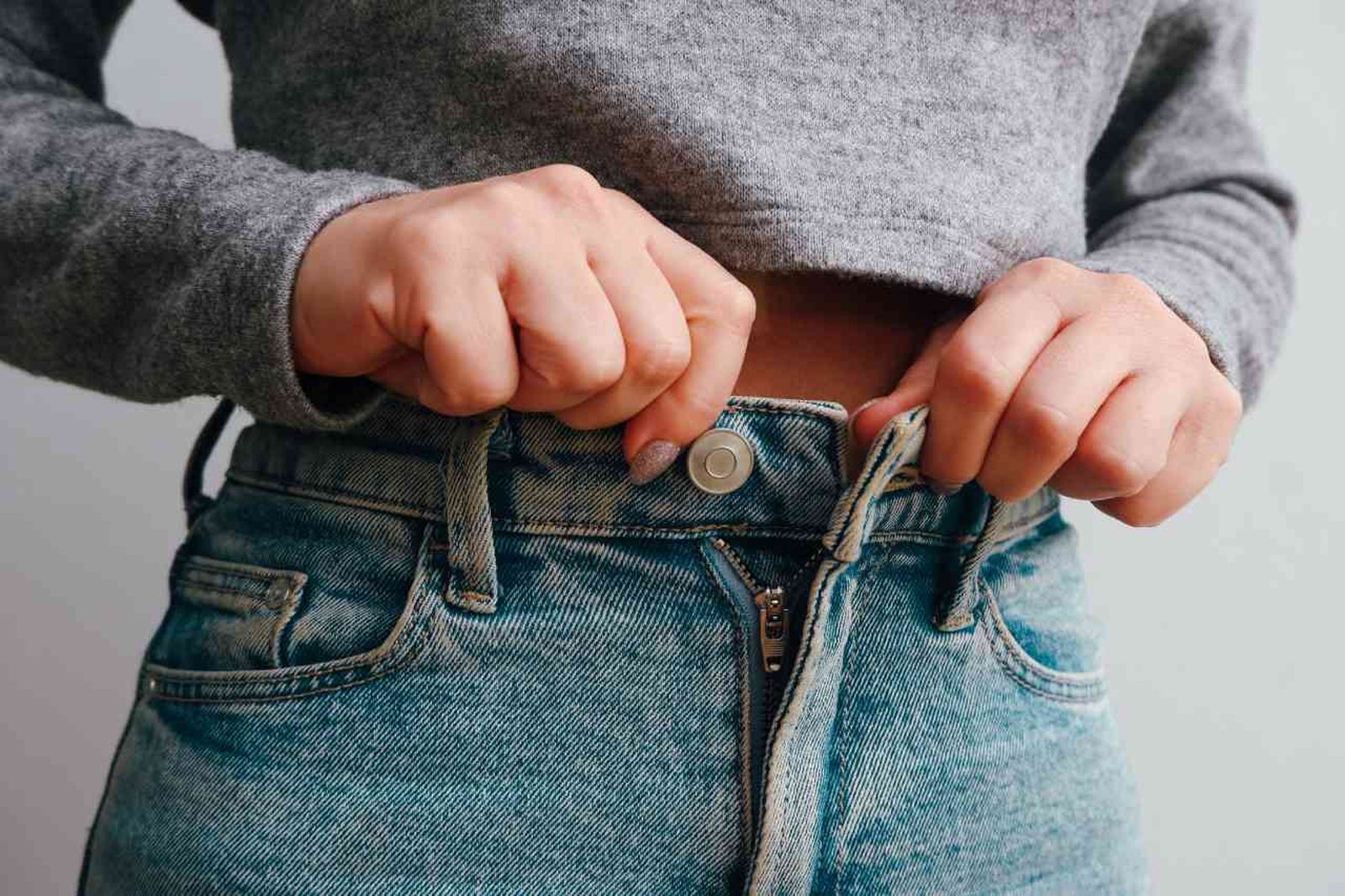 El vinagre es un gran aliado para ablandar los pantalones vaqueros muy rígidos