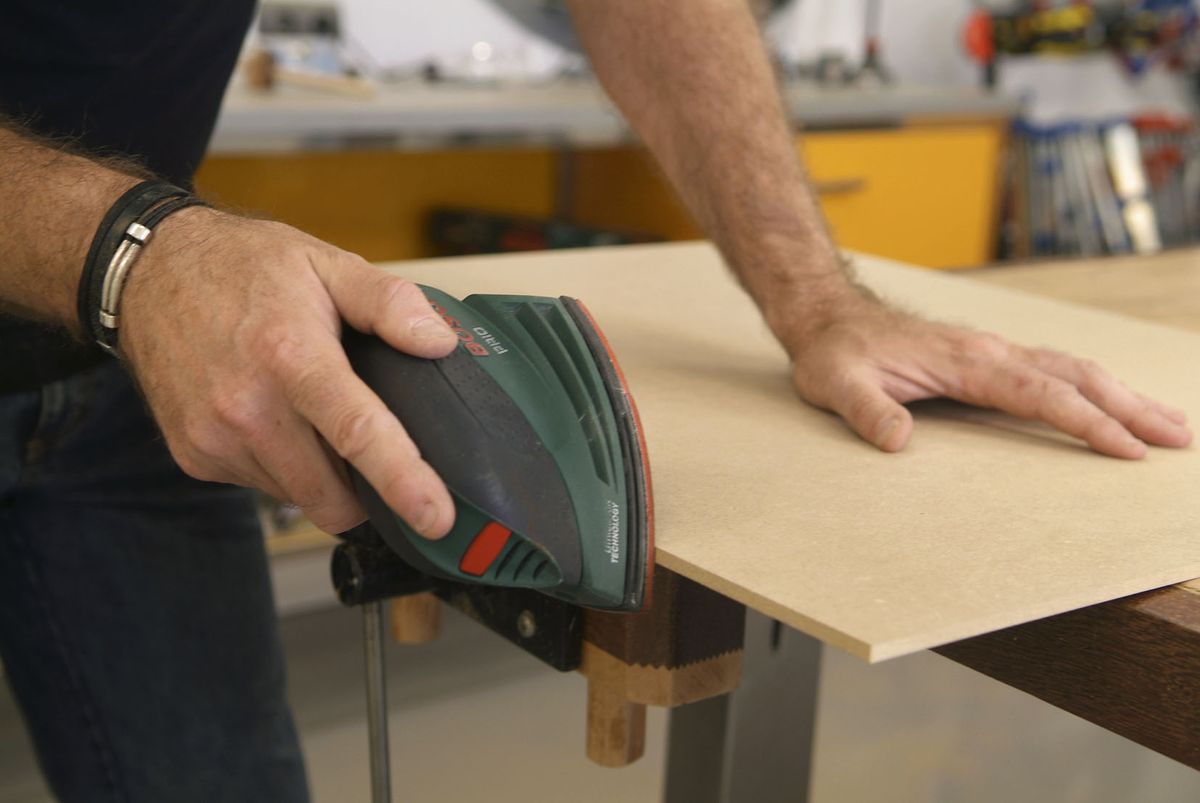 brico 0513 decorar puertas armario paneles colores paso 4