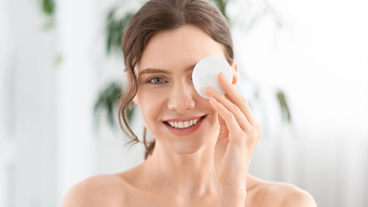 por que es importante desmaquillar ojos cuidados belleza salud