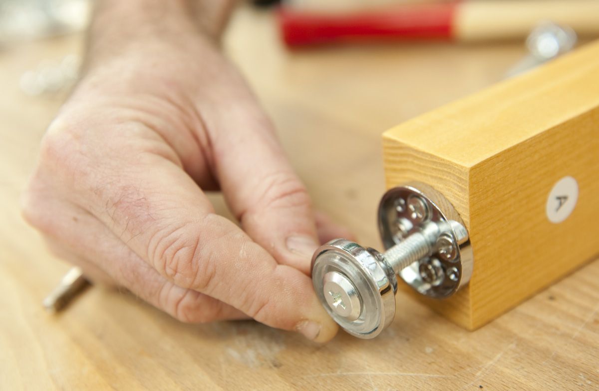 brico 0598 montar mueble lavabo kit paso 2