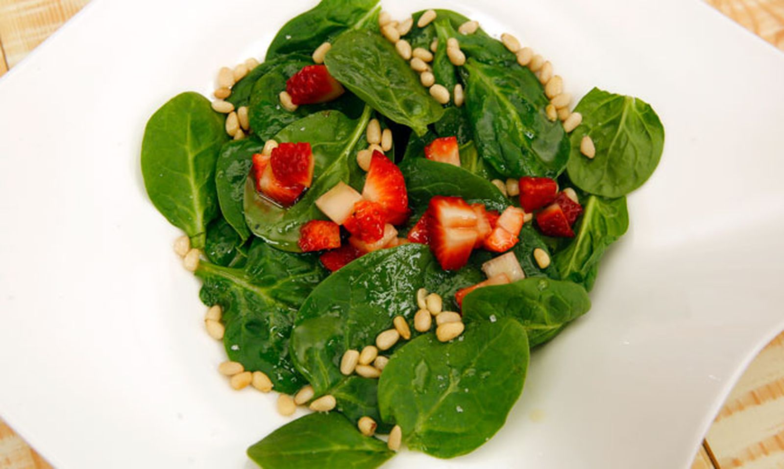 5540 2 Ensalada de espinacas y fresas xl