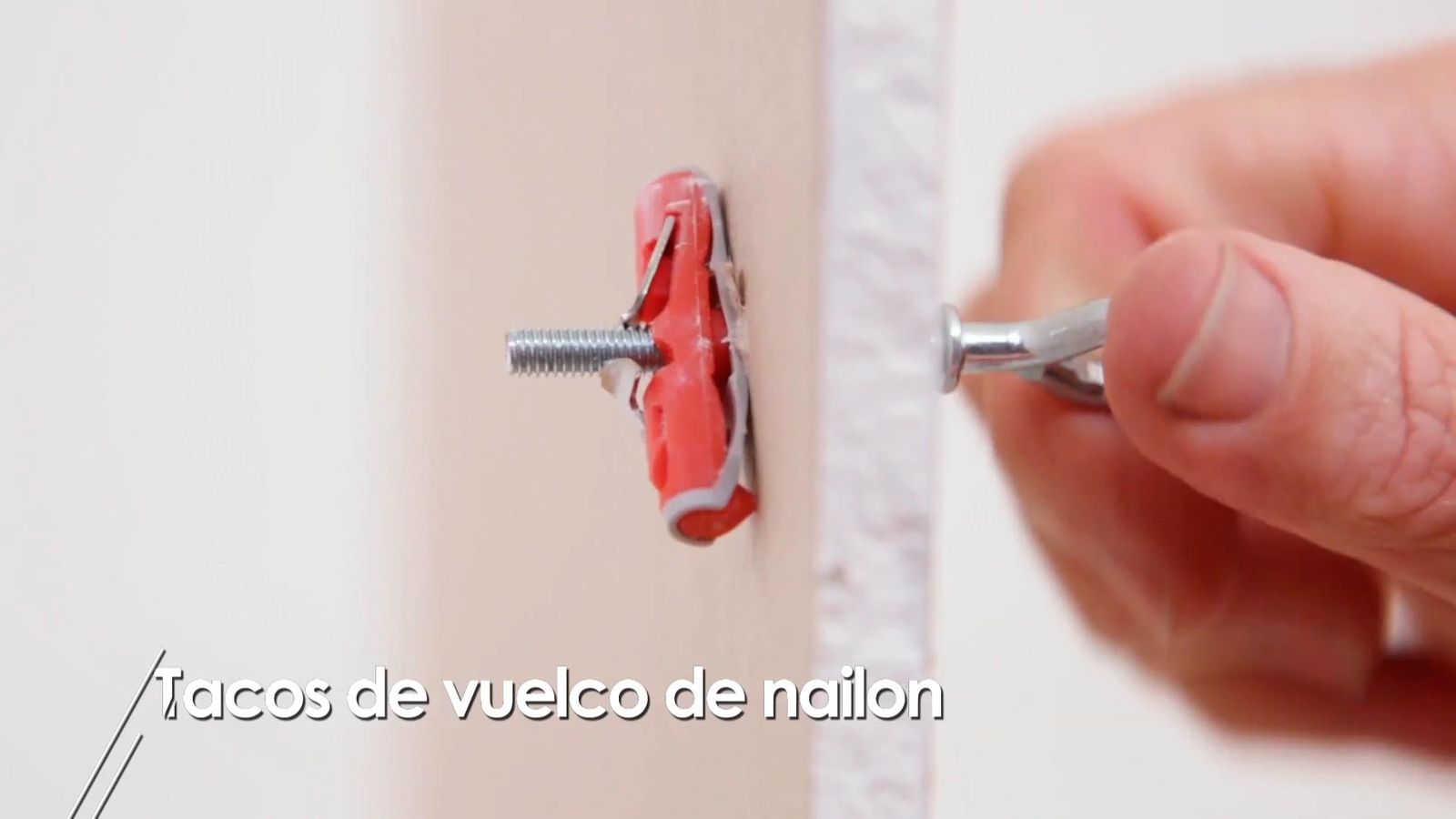 Cómo usar tacos de vuelco de nylon paso 6