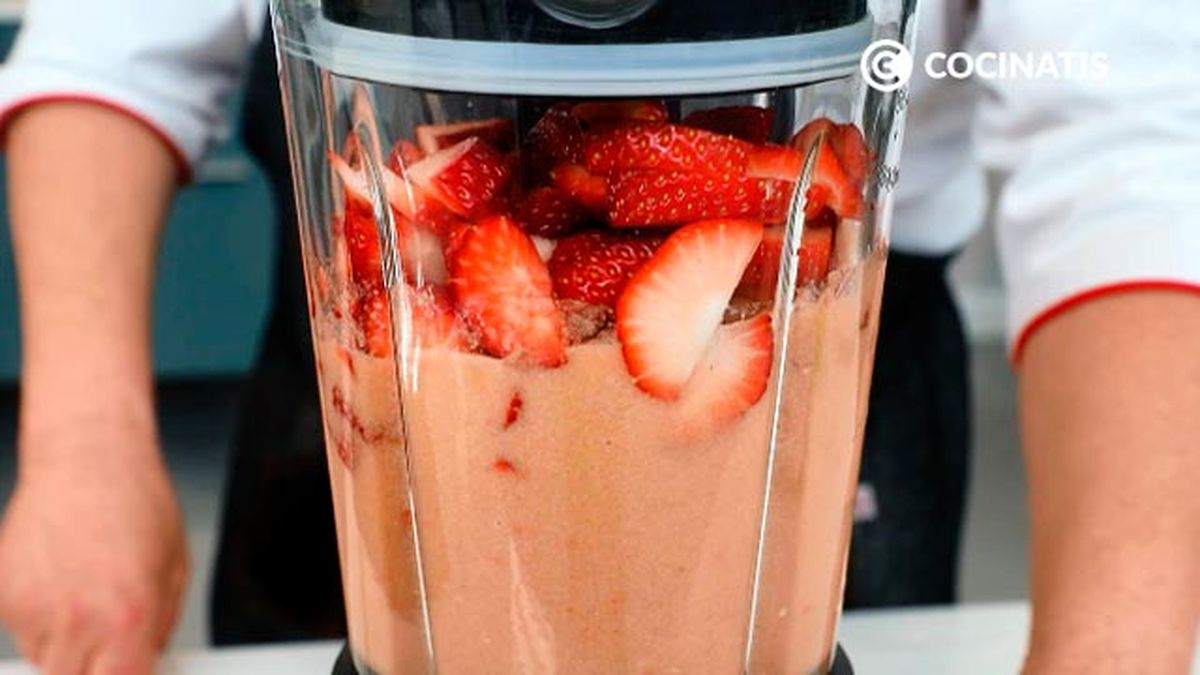 Receta de gazpacho de fresas  paso 4