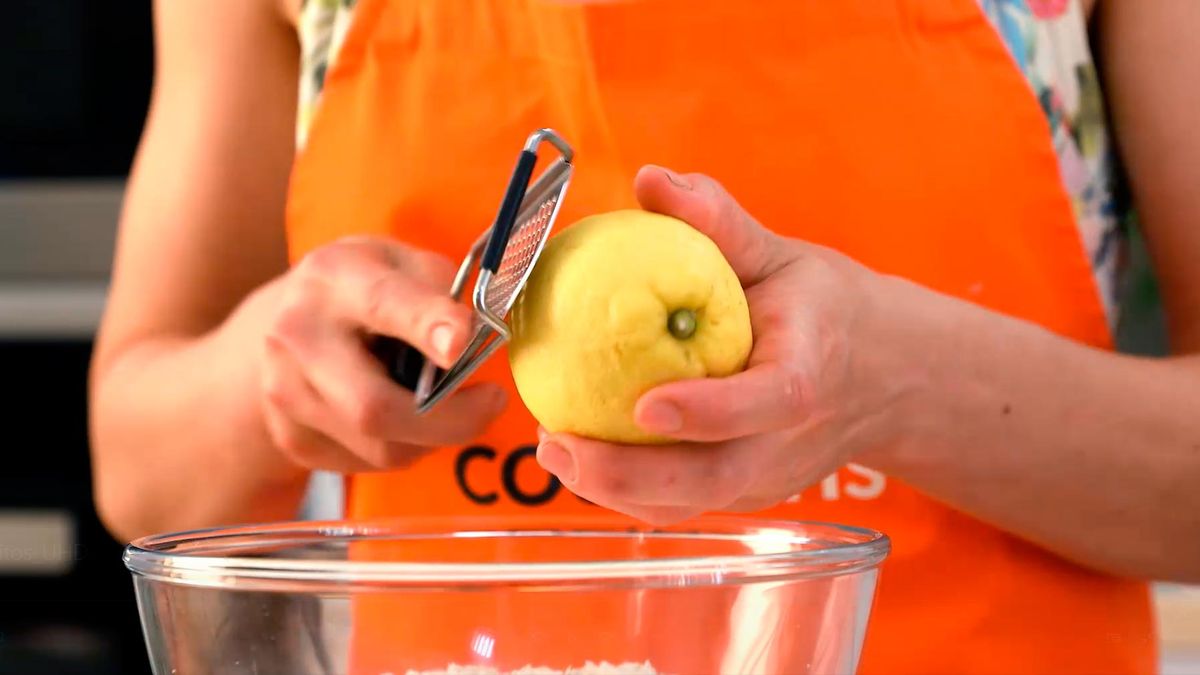 Receta de coquitos, cocadas o sultanas de coco   paso 2