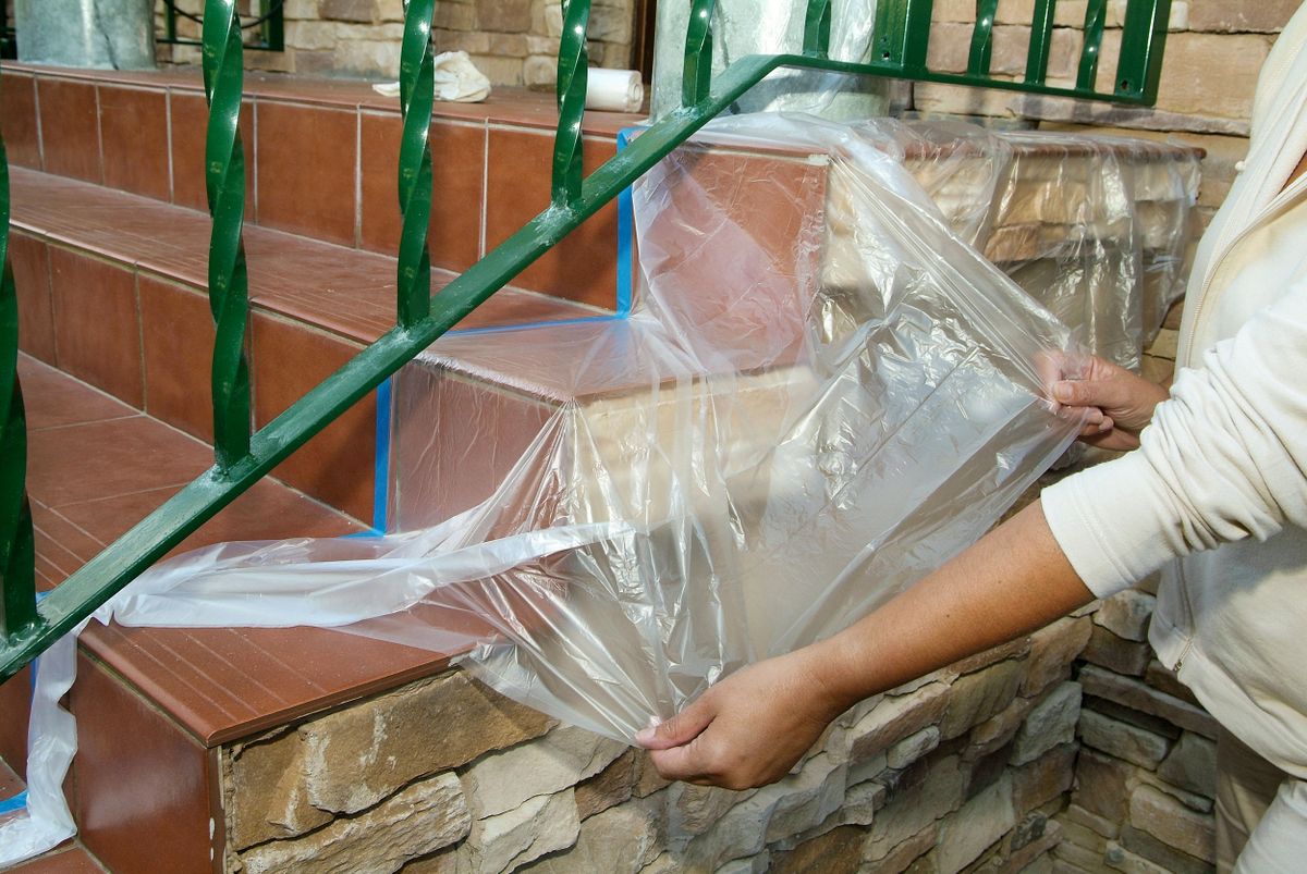 Mantenimiento de barandilla exterior metálica paso 1