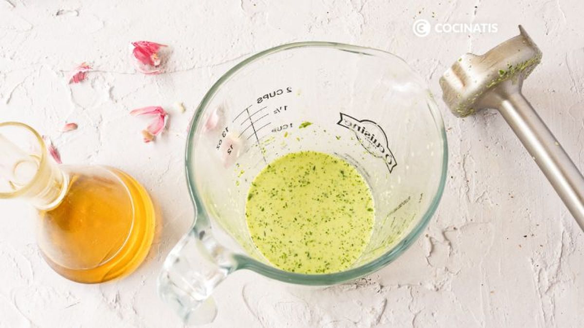 Salsa de ajo y perejil con vino blanco