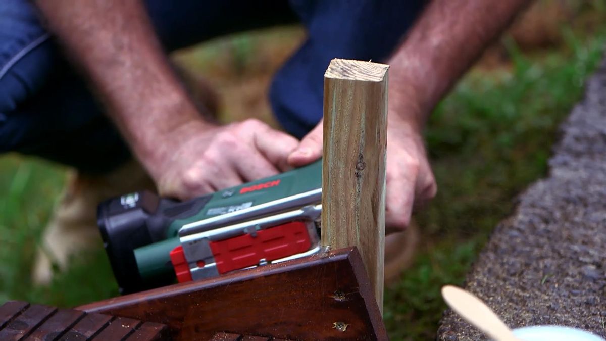 BRIC0957NV18 escalera exterior paso12