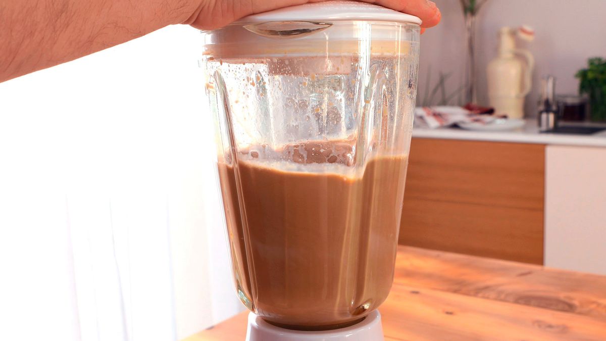 Batido de café y caramelo   Paso 1