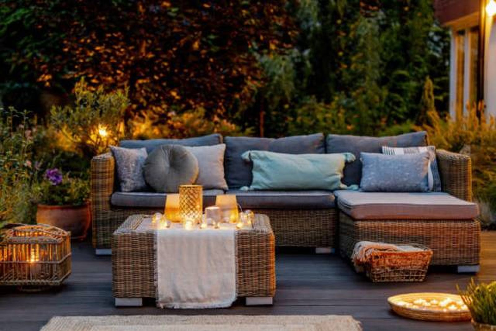 Descubre las diferentes soluciones para iluminar la terraza y crear un ambiente único 2