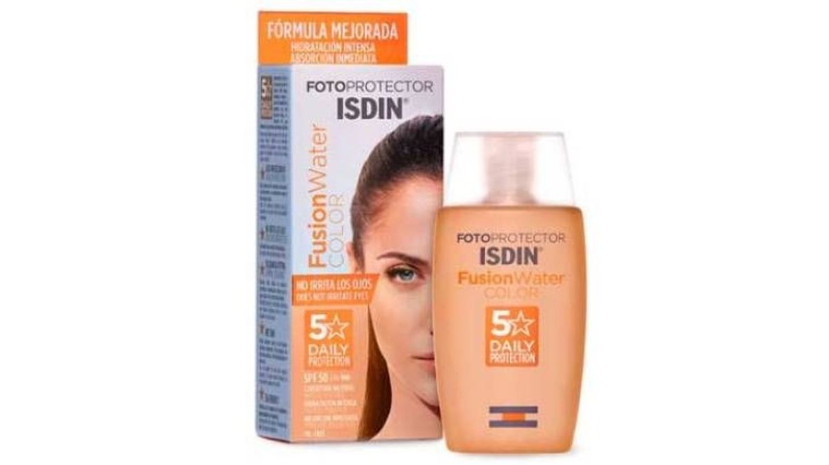 Protector solar con color de Isdin