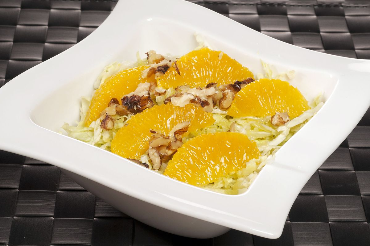 5718 2 Ensalada de repolla, naranja y nueces xl