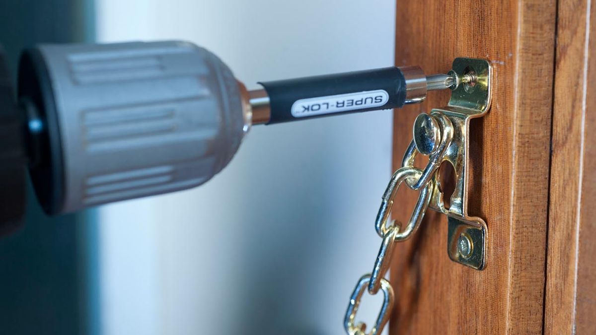 Bricomania 712 Cadena para puerta p6