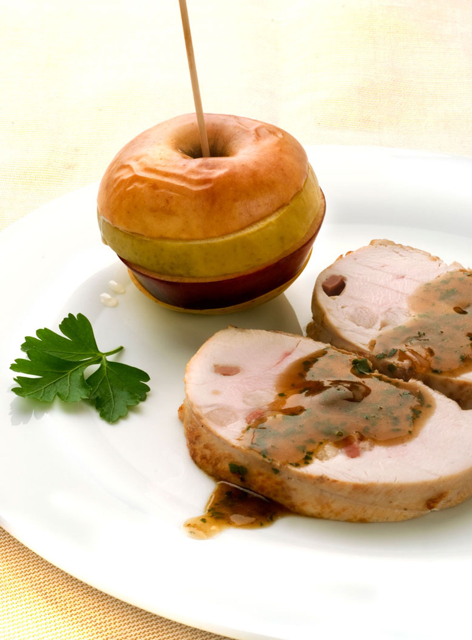 Pavo mechado con manzana asada