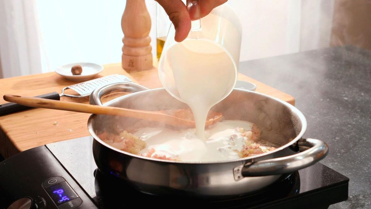 Tortellini con salsa carbonara   Paso 3