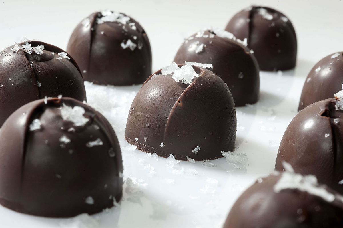 CABI0008 Joseba Bombones de chocolate negro xl