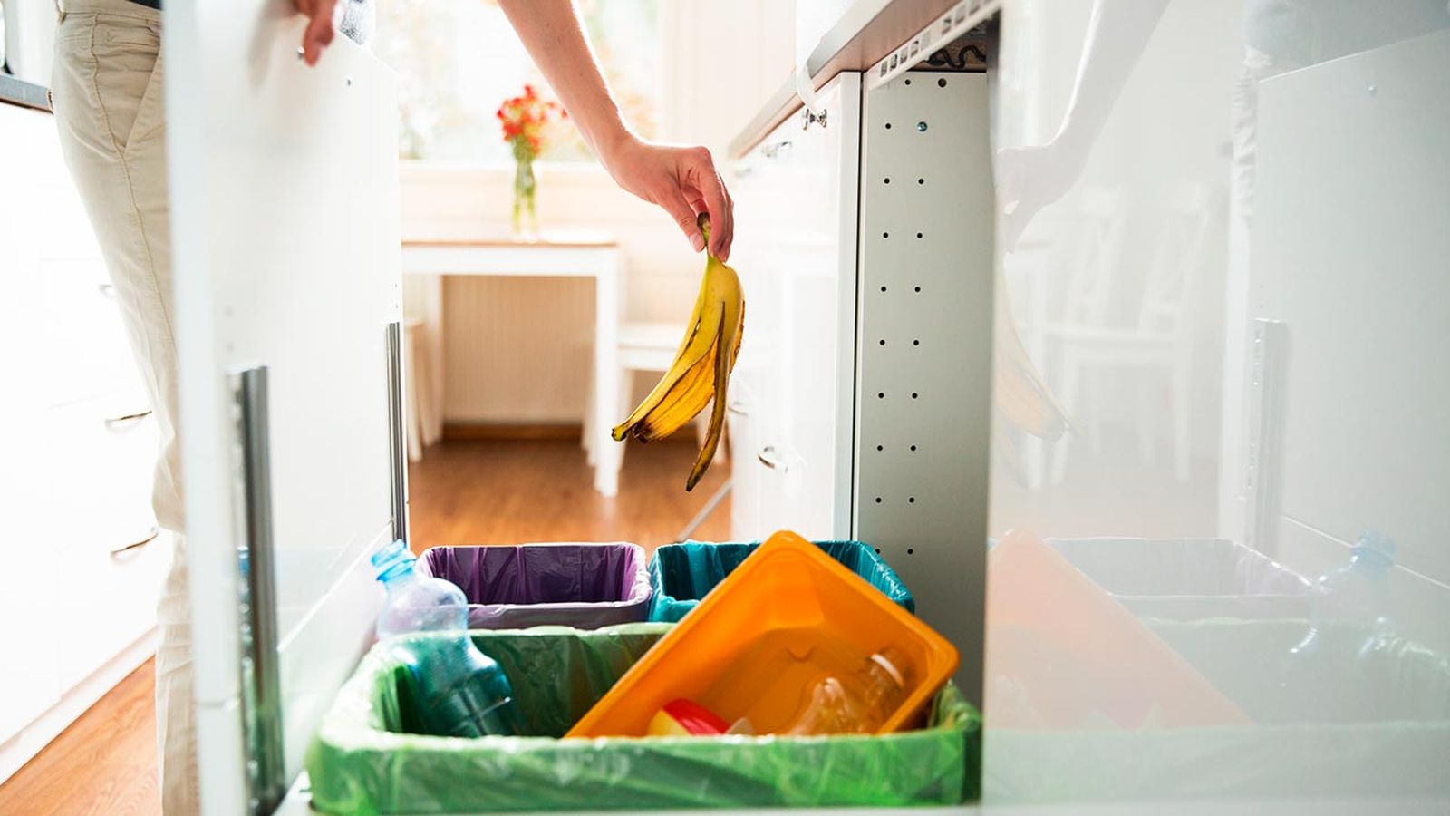 Separacion residuos domesticos contenedores