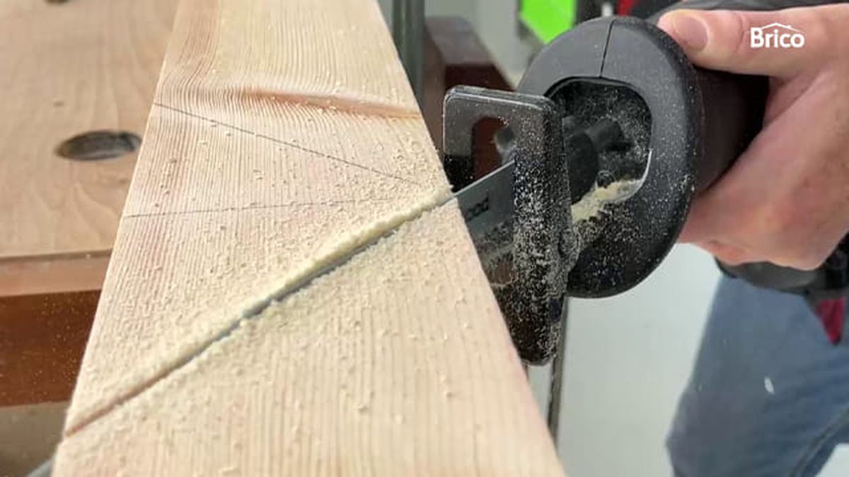 Brico 29 mesa jardin 2