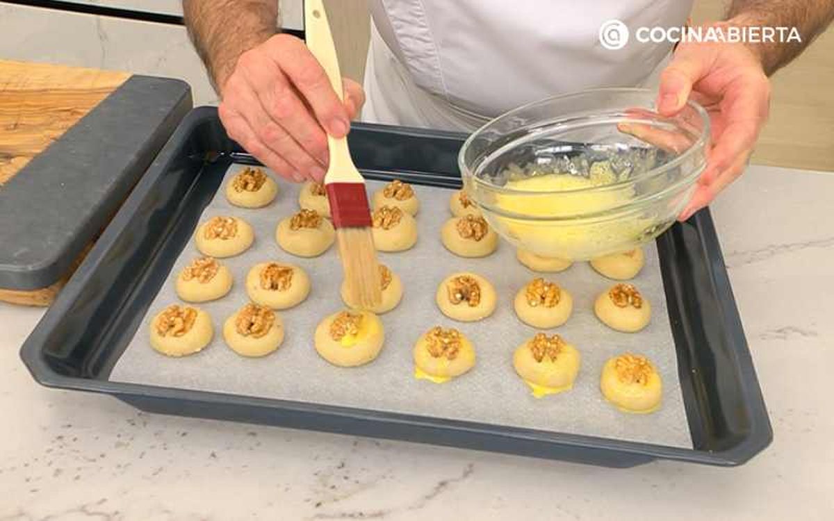 Unta con huevo batido los mazapanes