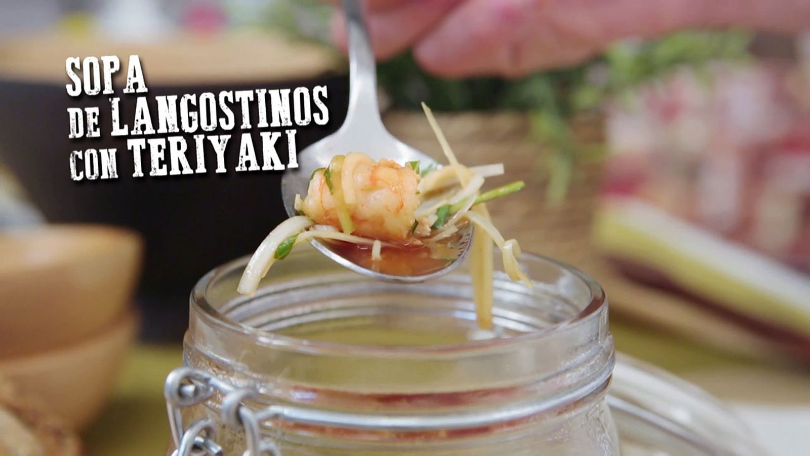CABI0023 Sopa de langostinos con teriyaki 2 xl